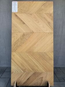 SolidParkiet, jodełka francuska dąb, faza x4, Mirage Light, klasa Rustic