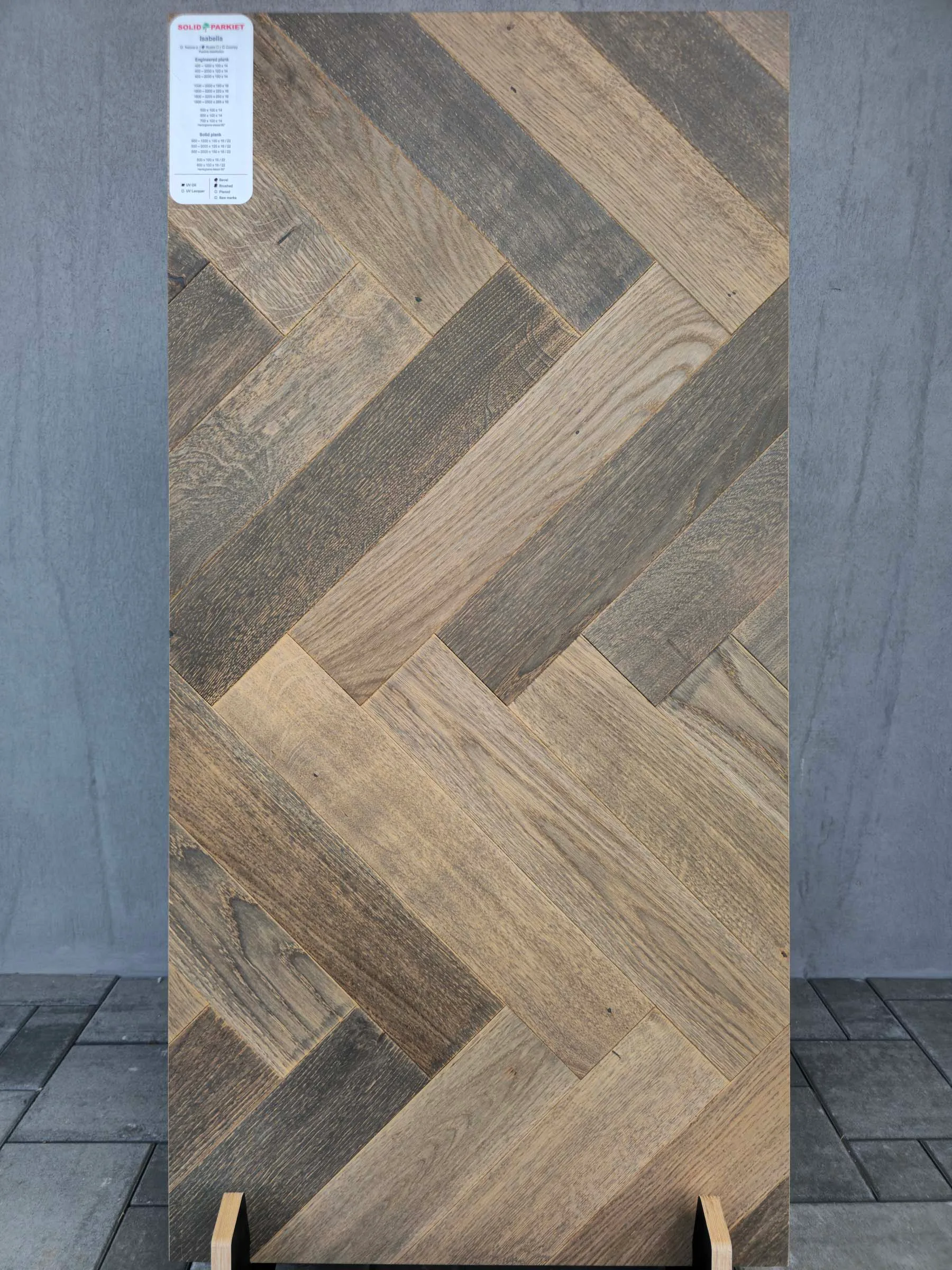 SolidParkiet, jodełka klasyczna dąb, szczotka, faza x4, Isabella, klasa Rustic